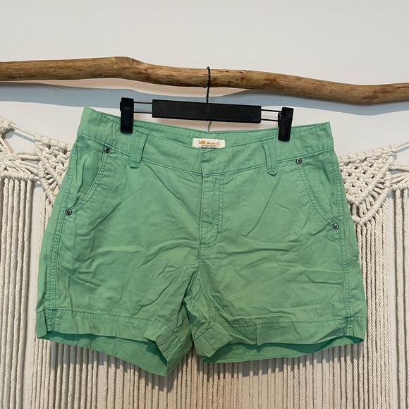 Lee Pants - Vintage LEE Dressy Casual Chino Shorts Old money Sz 12M